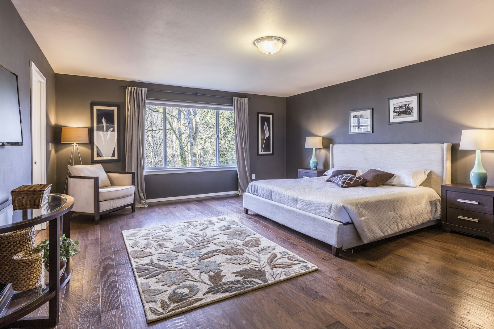 Bedroom layout showing the clear floor space needed in front of a dresser to open drawers